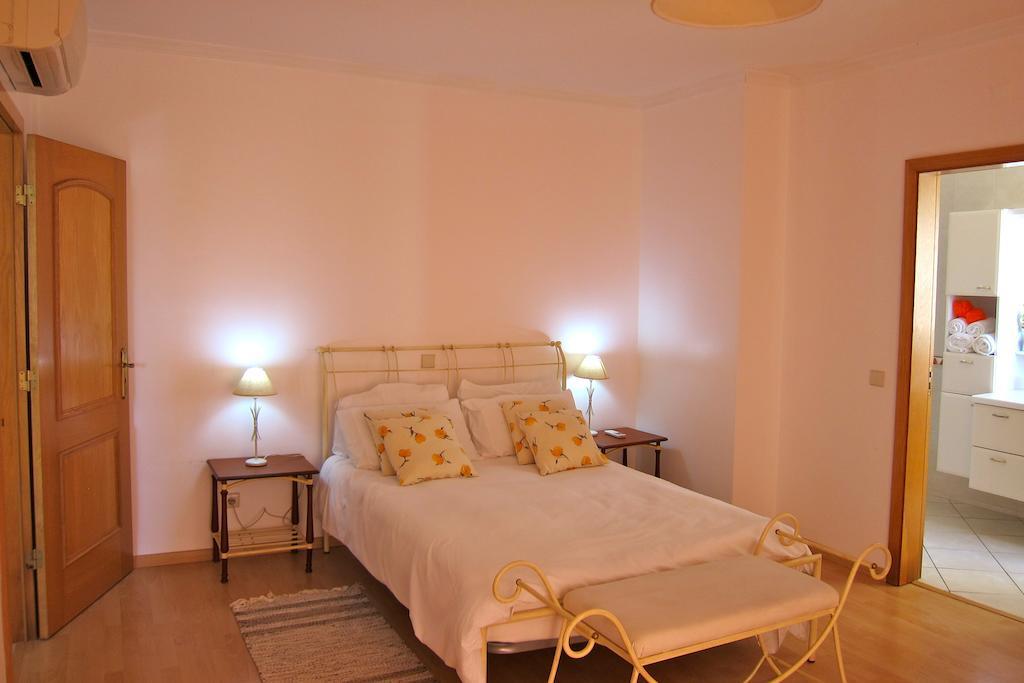 6 Bedroom Villa Brady Private With Pool And Garden Albufeira Luaran gambar